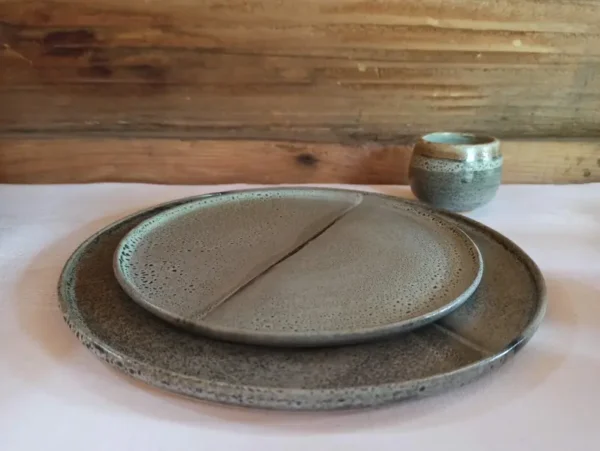 Assiettes plates lichen