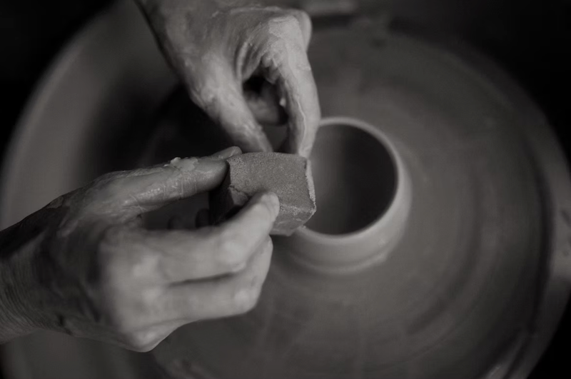 le travail de la terre titanne-poterie